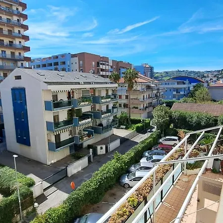 דירה Pineta Al Mare *